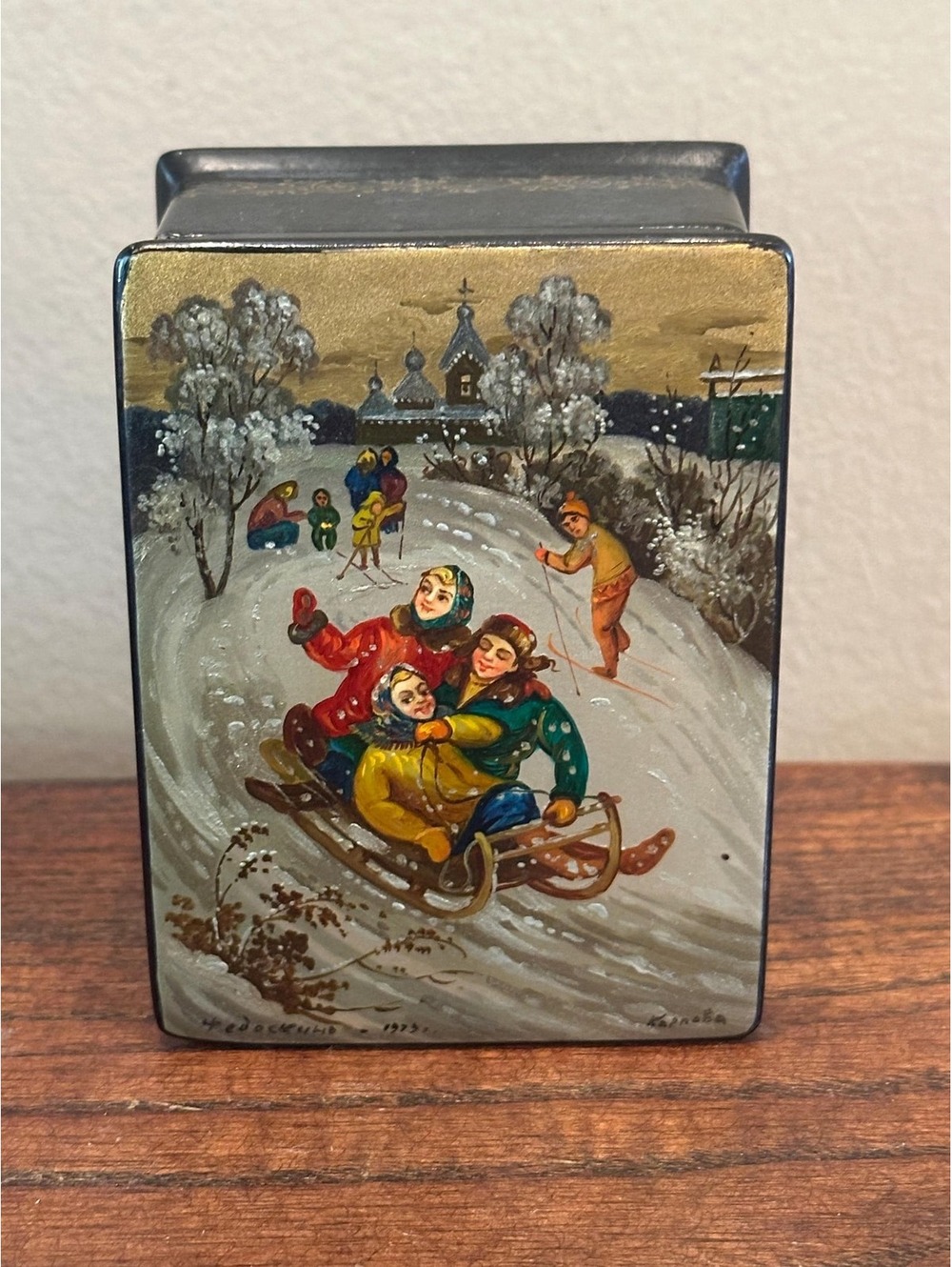 Russian Moscow Olympics 1980 Black Lacquer Trinket Box